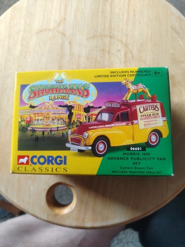 Corgi classics 06601 showmans - corgi,