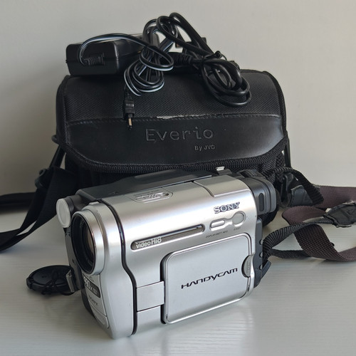 Sony handycam ccd trv238e - sony,