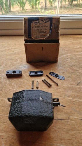 Lucas 12v wiper motor new - lucas,