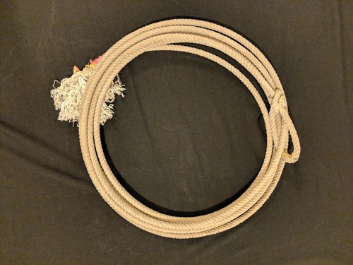 Used lariat western - 1-, cowboy