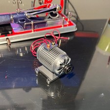 Dynamo generator suitable for