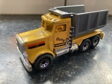 Matchbox MB23 Peterbilt Tipper