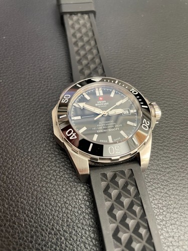 Swiss military chrono - swiss, by