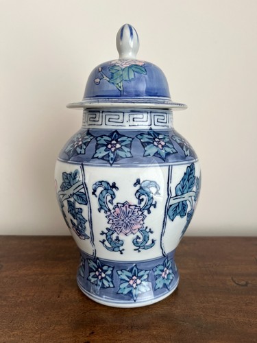 Chinese blue white - white, floral