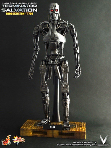 Hot toys ultra - ultra, rare
