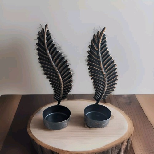 Pair tea light - of, holder