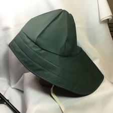 Dutch Harbor Gear Souwester Rain Hat Fisherman Cap Green, Size XL