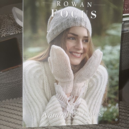 Rowan focus natural - focus, fibres