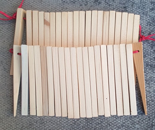 Wooden pegs for rabbit - pegs,