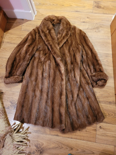 Honey mink stunning real fur - stunning,