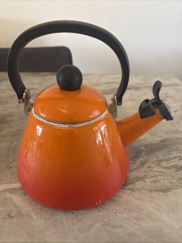 Vintage creuset kone - le, kettle