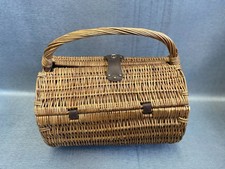 Vintage wicker picnic - vintage,