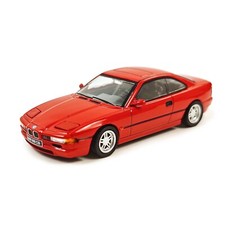 1:64 Scale Shadow BMW 850CSI