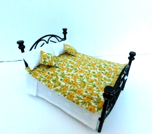 Dolls house 12th piece - house,