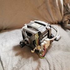 BUSH WMT0712EW Washing Machine