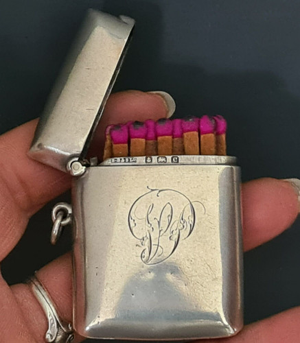 Sterling silver vesta case - sterling,