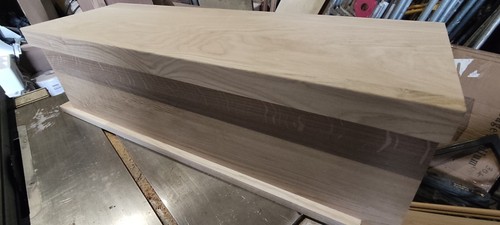 Solid oak stairs - , treads