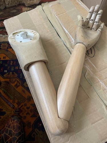 Wooden articulated life size - articulated, life-size