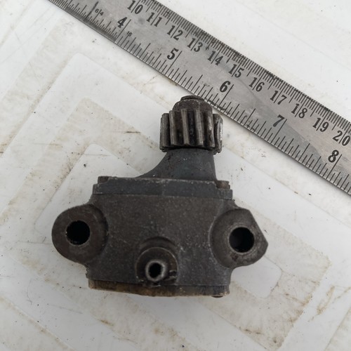 Norton oil pump - norton, parts