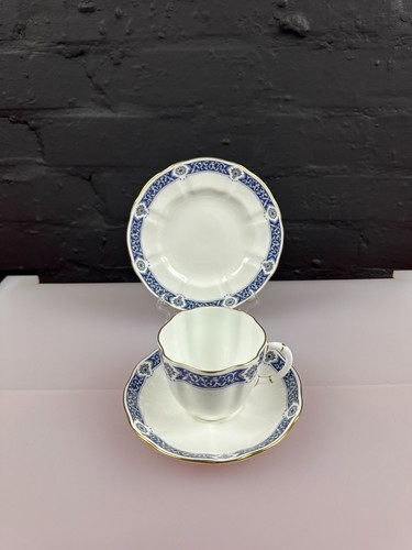 Royal crown derby - royal,