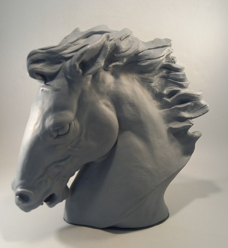 Horse sculpture james - horse,