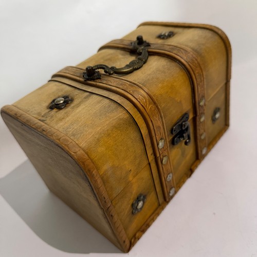 Vintage style wooden treasure - vintage,