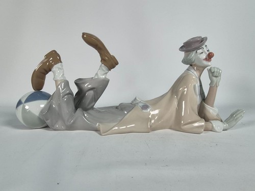 1970 2019 lladro recumbent - 1970-2019,