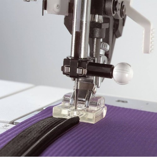 Pfaff invisible zipper foot - pfaff,