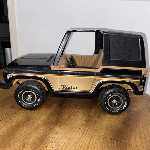 Vintage 1970 tonka jeep - vintage,