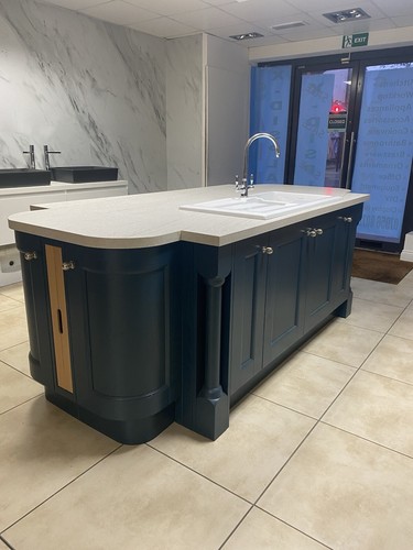 Display kitchens for sale - ex-,