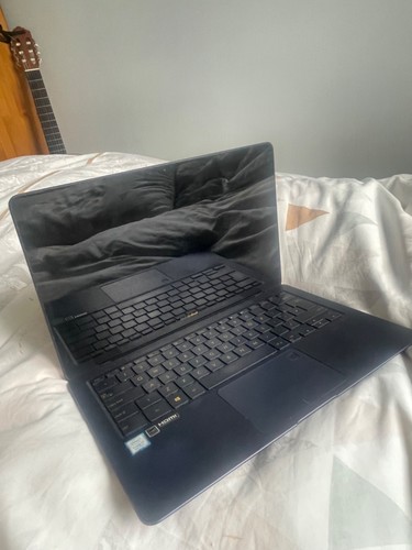 Asus zenbook ux490uar - ux490uar, /