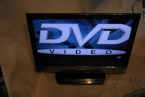 Sony bravia dvd combo - 22", tv/dvd
