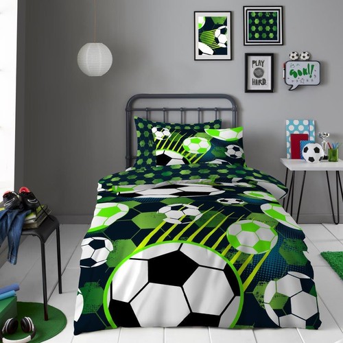 Kids football fun - kids, green