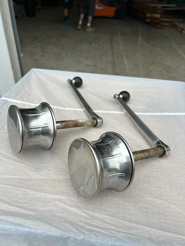 Classic dragon sailing winch