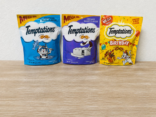 Temptations cat treats - cat,