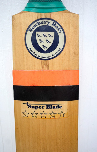 Vintage cricket bat newbery - vintage,
