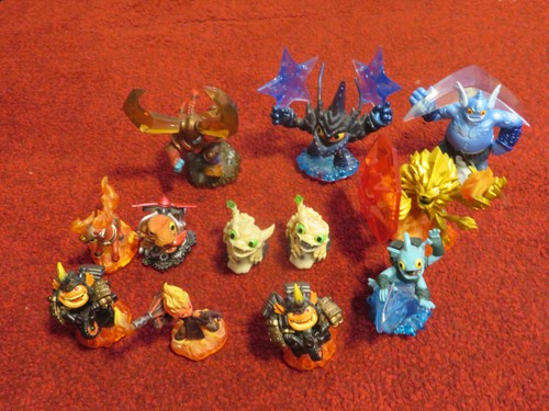 Skylanders trap team figures - trap,