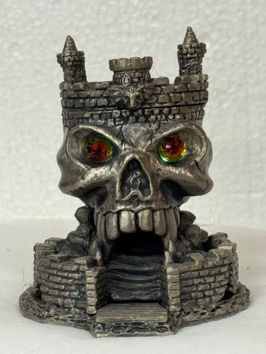 Myth and magic the - the, skull