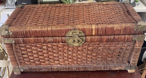 Vtg chinoiserie handwoven - chinoiserie,