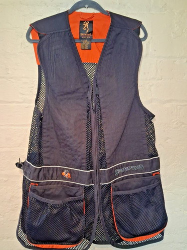 Browning clay pigeon - browning,