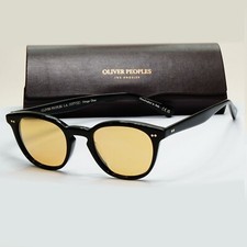 Oliver Peoples Desmon
