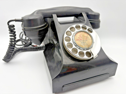 Vintage1940s black bakelite - vintage1940s,