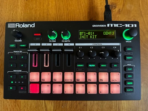 Roland 101 digital - mc-101,