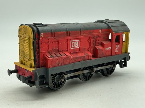 T864 red schenker class 08 - red,