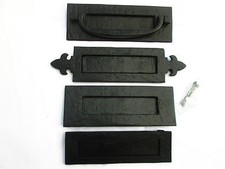 BLACK ANTIQUE OLD ENGLISH CAST IRON LETTER PLATE GOTHIC