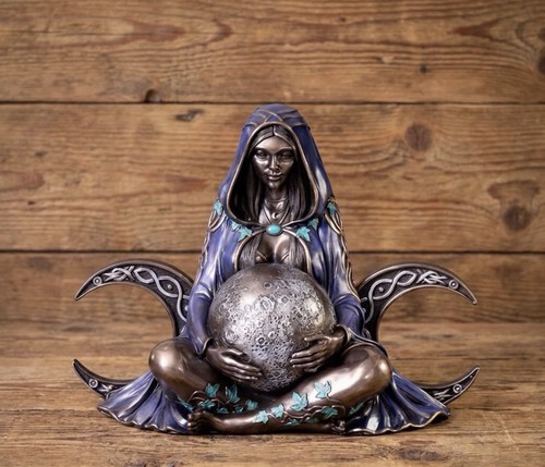 Mother earth goddess - earth, resin
