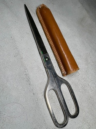 Vintage scissors with case - with,