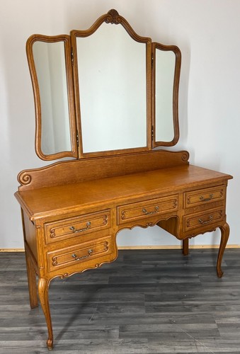 Dressing table with mirror - dressing,
