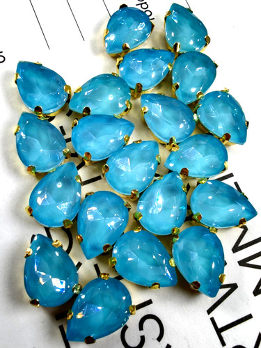 20pcs aqua blue - blue, glass