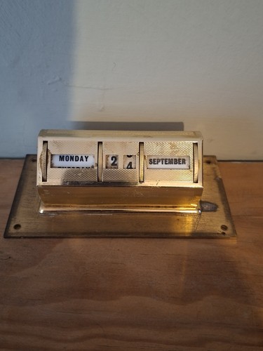 Gorgeous little vintage - little,
